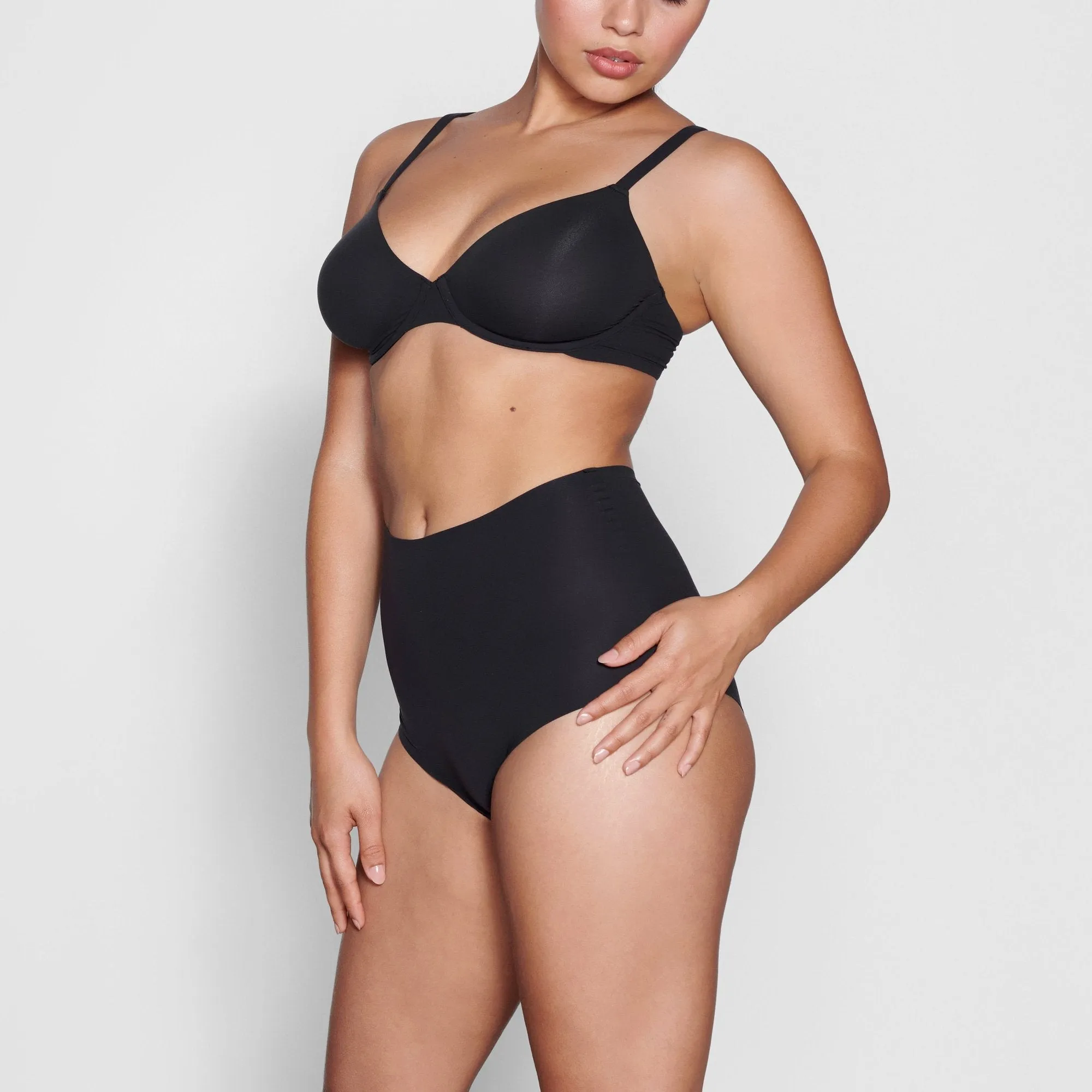 FITS EVERYBODY UNLINED UNDERWIRE BRA | ONYX