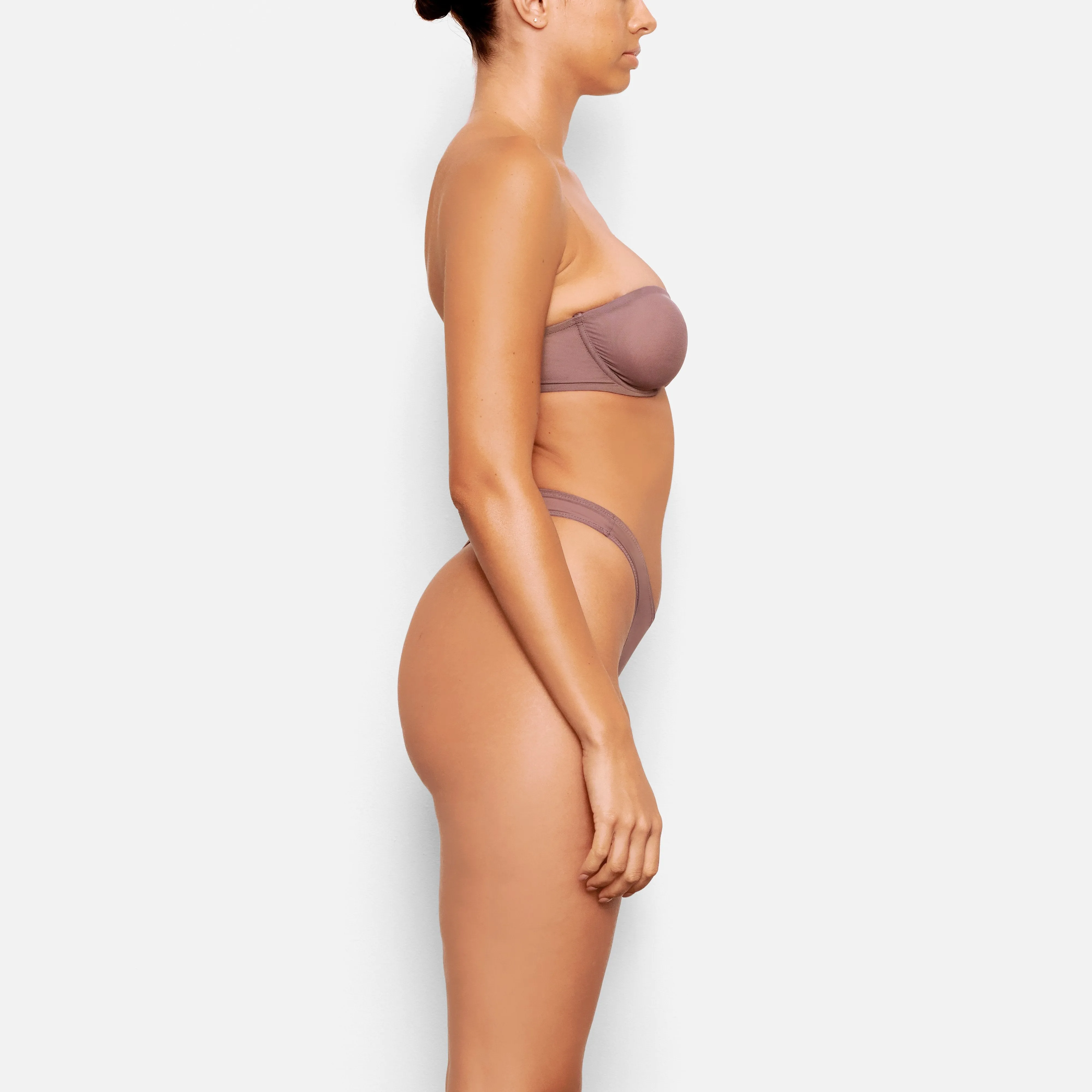 MESH STRAPLESS BRA | PLUM