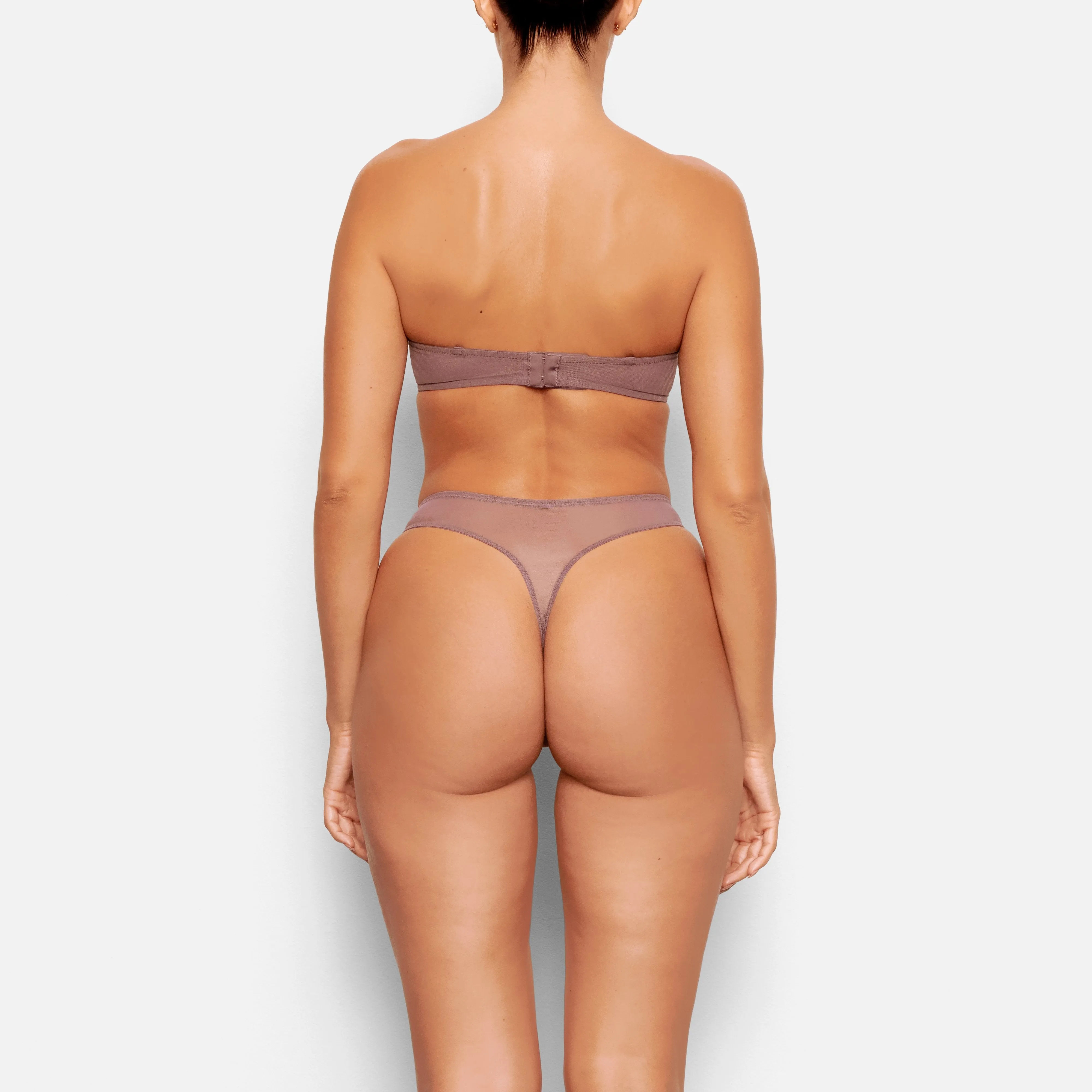 MESH STRAPLESS BRA | PLUM