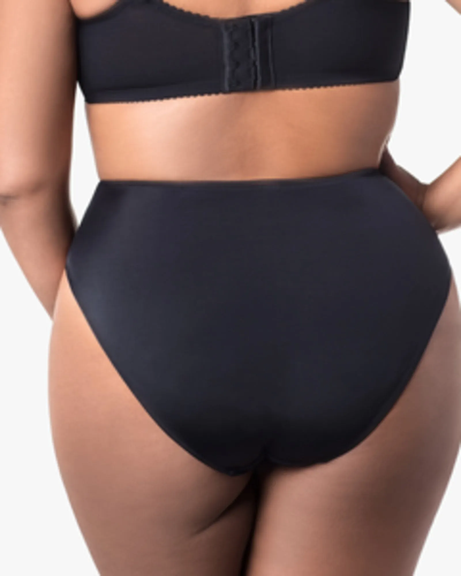 Tulip Embroidered Panty | Black